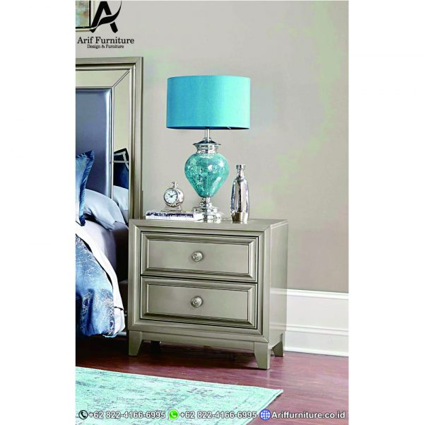 Tempat Tidur Minimalis Brown Metaliq
