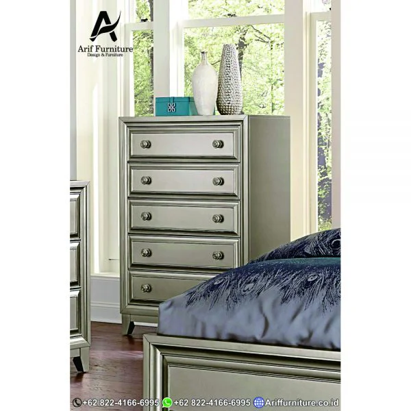 Tempat Tidur Minimalis Brown Metaliq