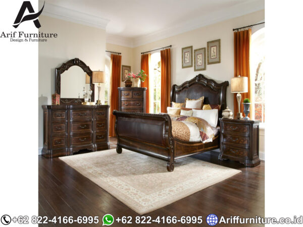 set tempat tidur classic valencia
