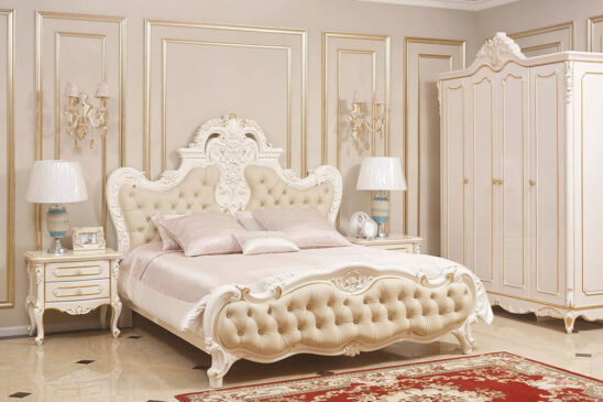 set kamar mewah warna putih