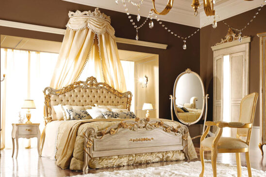 Tempat Tidur Mewah Elegan