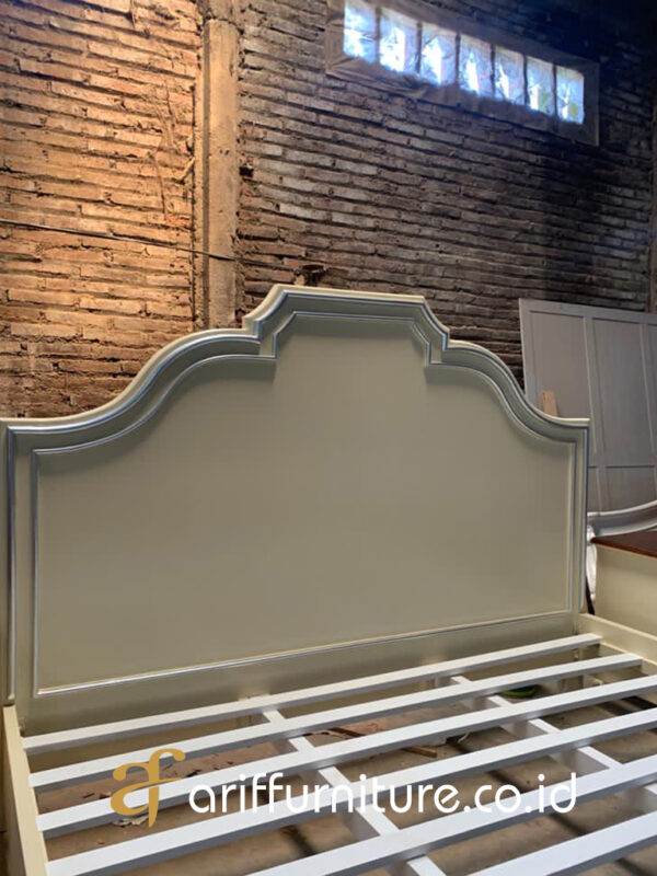 tempat tidur ukir modern dipan klasik mewah jepara
