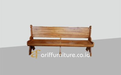 Bahan Apa yang Digunakan Untuk Membuat Kursi dan Bangku Gereja?