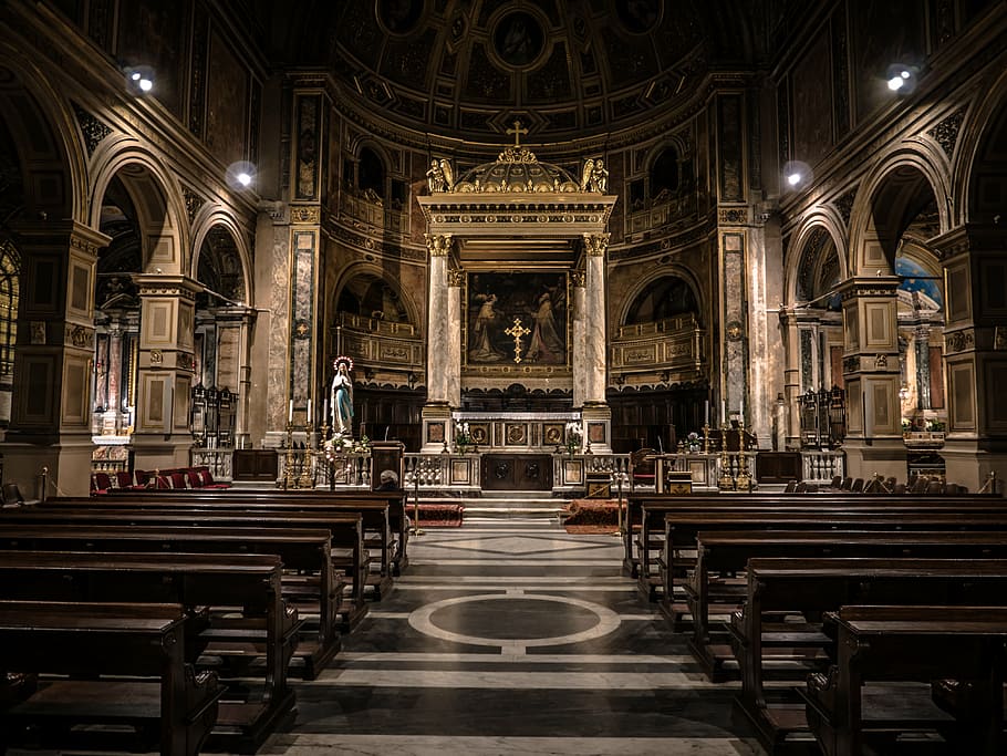 toko mebel gereja