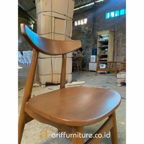 Kursi Cafe Minimalis Modern Kayu Jati Jepara - Gambar 5