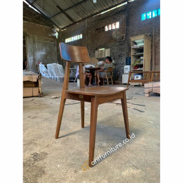 Kursi Cafe Simple Modern Model Eropa - Gambar 7