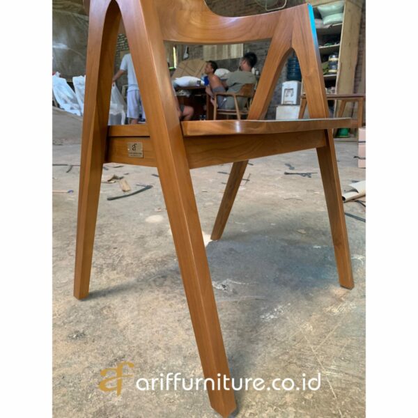 Kursi Makan Cafe Restoran Modern Minimalis - Gambar 4