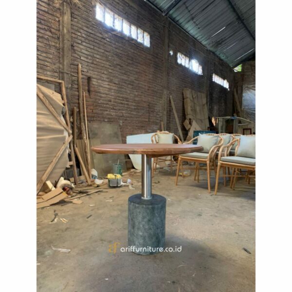 Meja Cafe Kayu Besi Bundar Standing Leg - Gambar 2