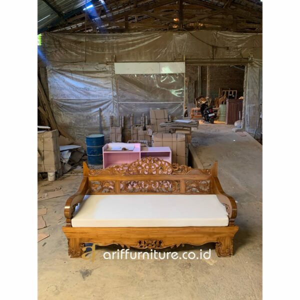 Kursi Bale Bale Kayu Jati Ukir Jepara - Gambar 3
