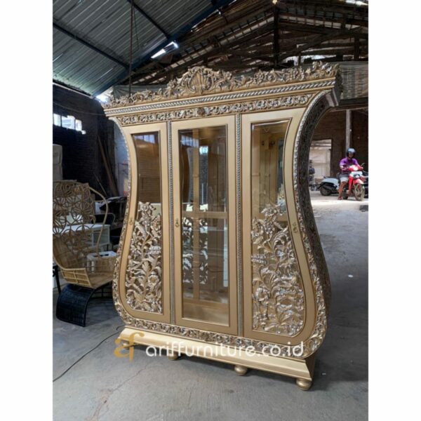 Lemari Hias Biola 3 Pintu Ukiran Jepara - Gambar 4