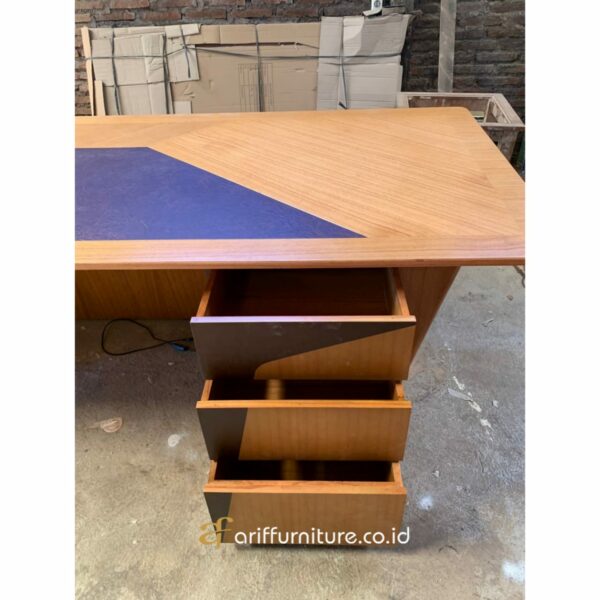 Meja Kantor Direktur Model Minimalis - Gambar 6
