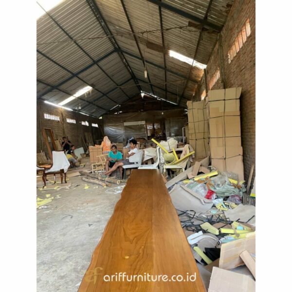 Partisi Bangku Balok Kayu Jati Solid Utuh - Gambar 3