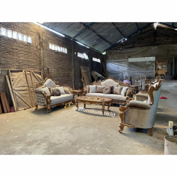 Set Sofa Tamu Mewah Ukiran Klasik Gold Jepara - Gambar 3