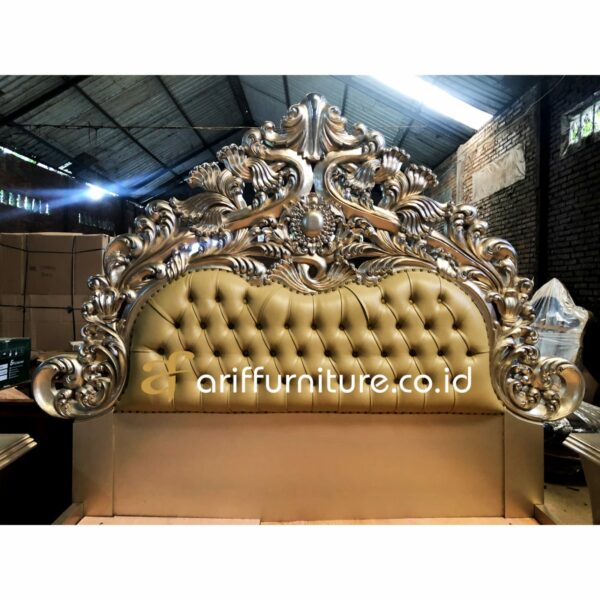 Set Tempat Tidur Mewah Gold Luxury - Gambar 5