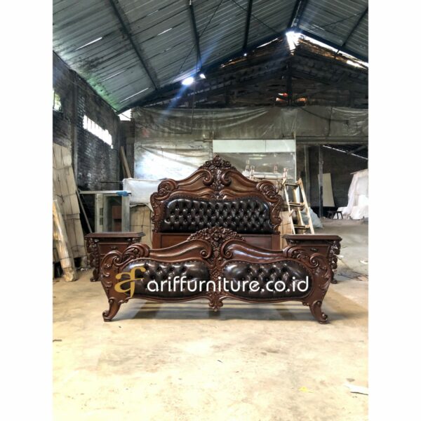 Set Tempat Tidur Ukir Jepara Kayu Jati - Gambar 3