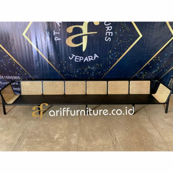 Kursi Tamu Antik Kayu Jati Rotan Sintetis - Gambar 2