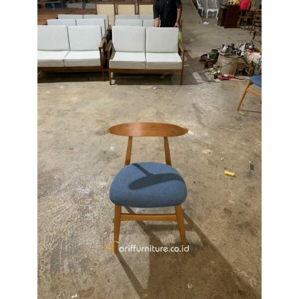 Kursi Makan Kayu Jati Sandaran Modern - Gambar 4