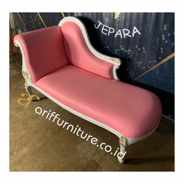 Sofa Santai Kamar Mewah Ukiran Klasik Jepara - Gambar 4