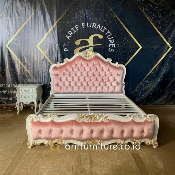 Tempat Tidur Set Kamar Mewah Ukiran Jepara - Gambar 2