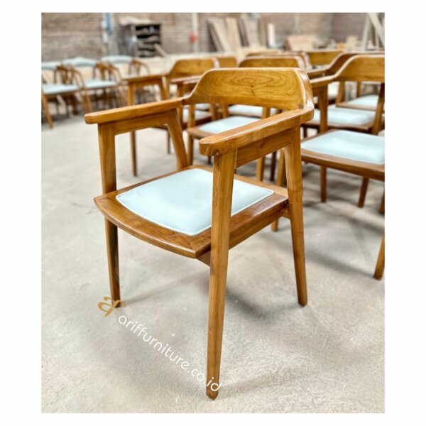 Kursi Makan Cafe Retro Sandaran Modern AF-23 - Gambar 4