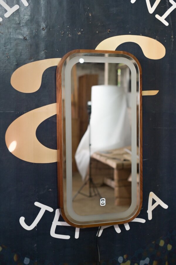 Cermin Led Touchscreen Frame Kayu Jati - Gambar 6