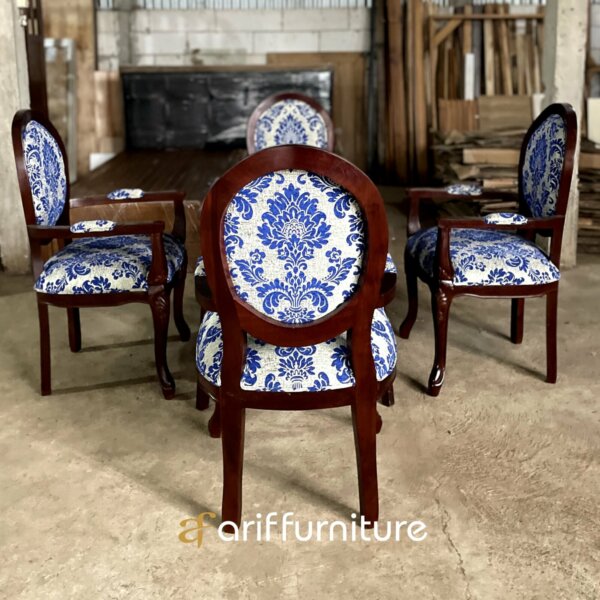Set Meja Kursi Cafe Resto Kayu Jati Armchair - Gambar 2