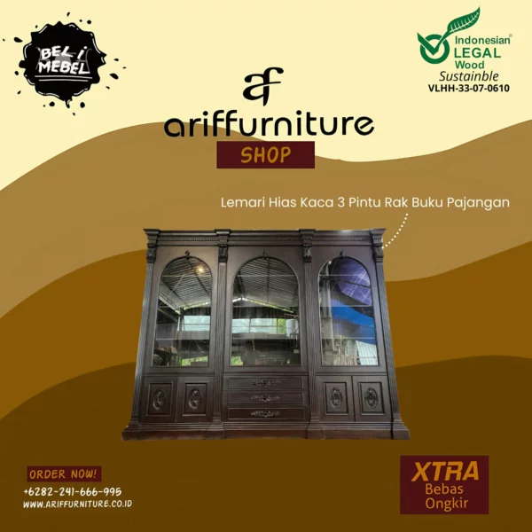 Lemari Hias Kaca 3 Pintu Rak Buku Pajangan