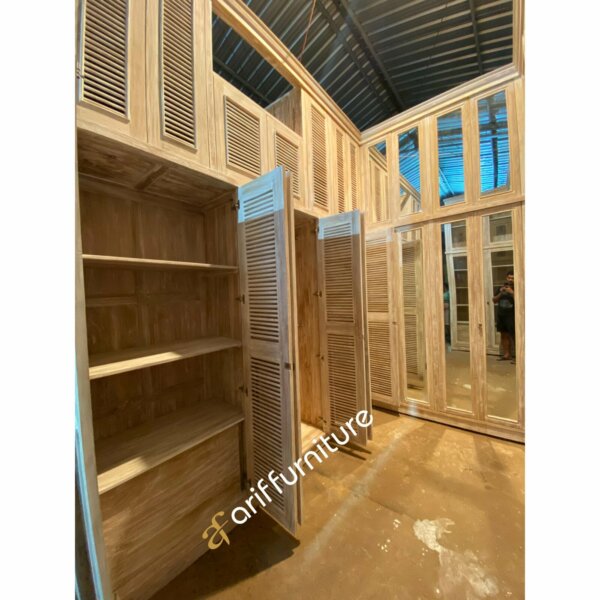 Lemari Pakaian Minimalis Pintu Jalusi Kayu Jati - Gambar 14