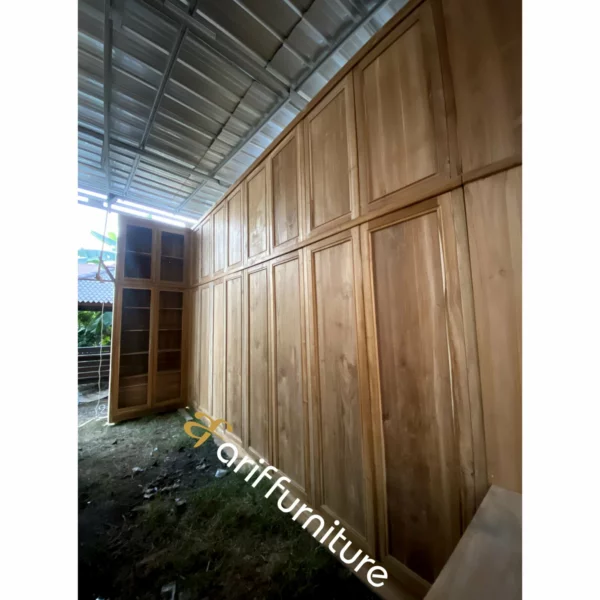 Lemari Pakaian Ukuran Besar Full Plafon Minimalis - Gambar 9