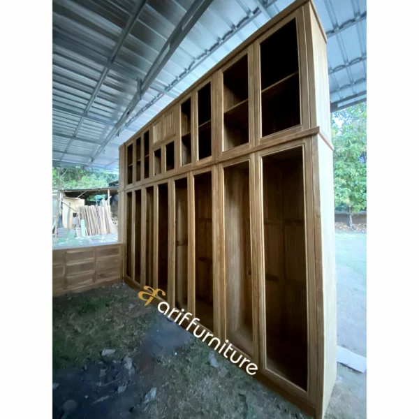 Lemari Pakaian Ukuran Besar Full Plafon Minimalis - Gambar 8