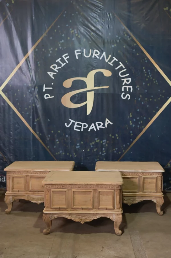 Meja Tamu Kayu Jati Ukiran Klasik Elegant - Gambar 3