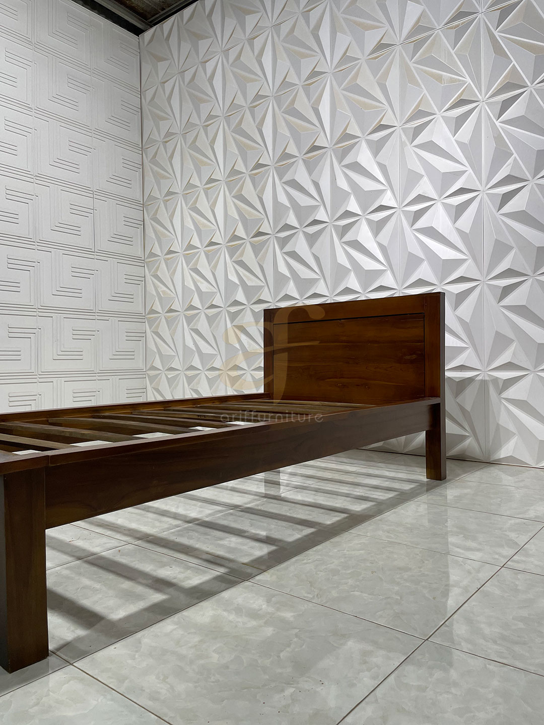 Dipan Kayu Jati Solid Minimalis Terbaru - Gambar 4