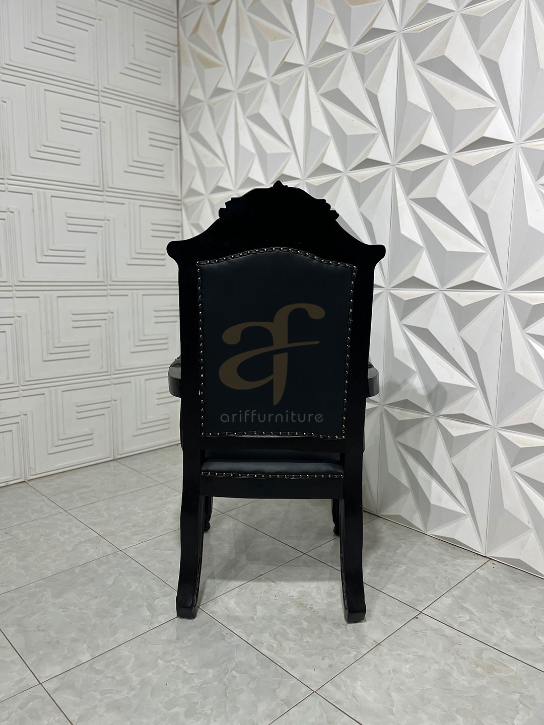 Kursi Kayu Jati Solid Klasik Mewah Ukiran Jepara - Gambar 4