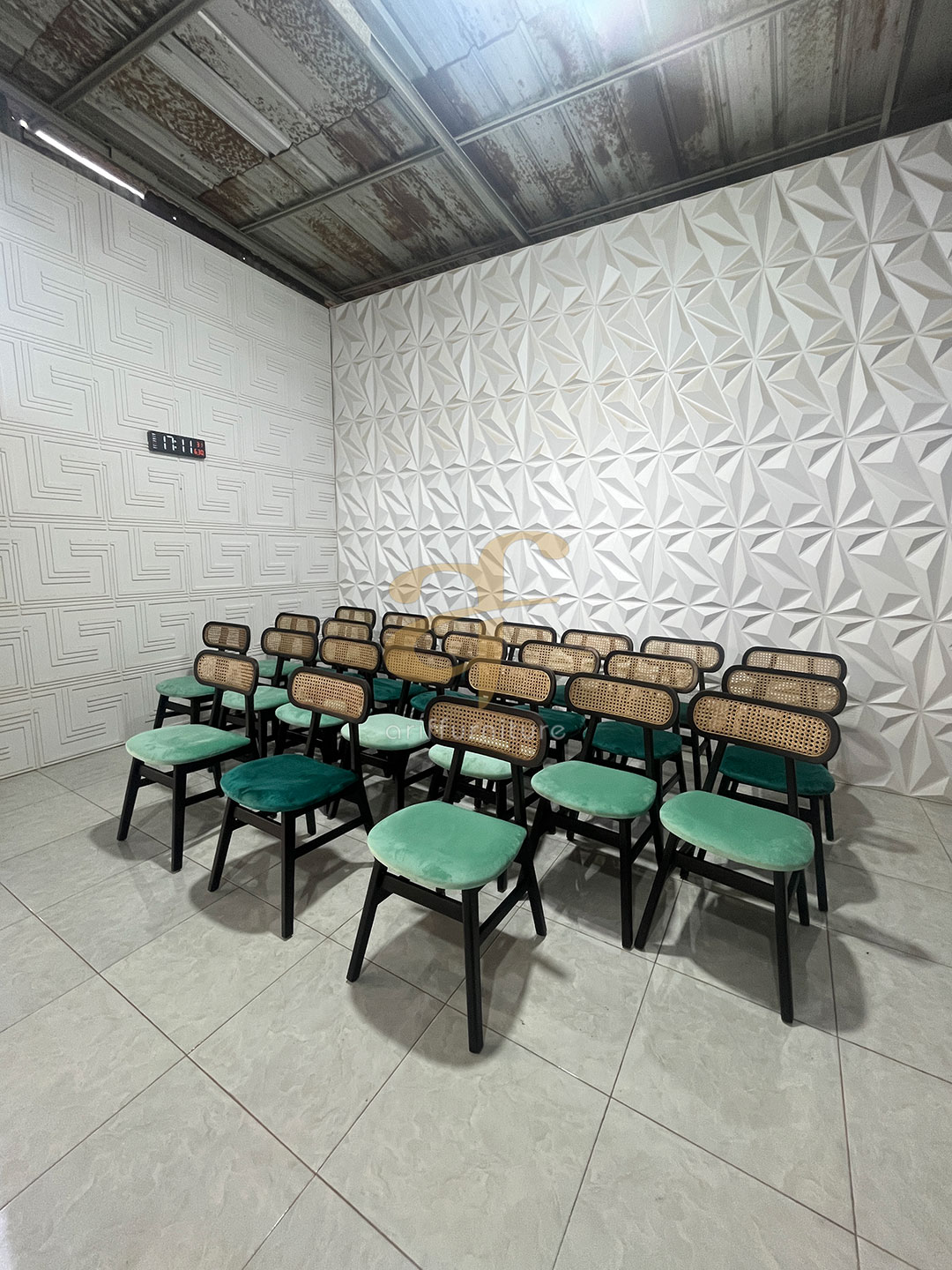 Kursi Teras Cafe Kayu Jati Minimalis - Gambar 3