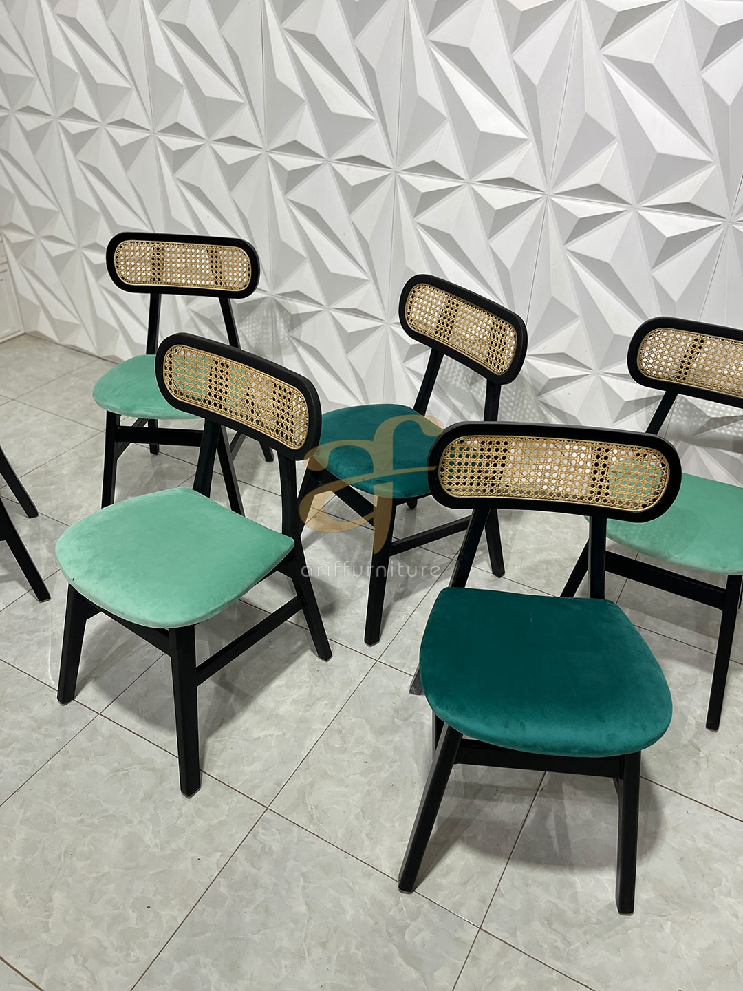 Kursi Teras Cafe Kayu Jati Minimalis - Gambar 6