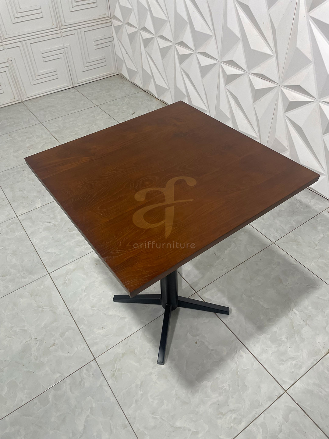 Meja Cafe Kayu Jati Kaki Besi Furniture Industrial - Gambar 3