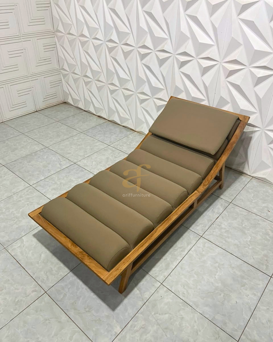 Furniture Outdoor Kursi Berjemur Dengan Bantalan - Gambar 5