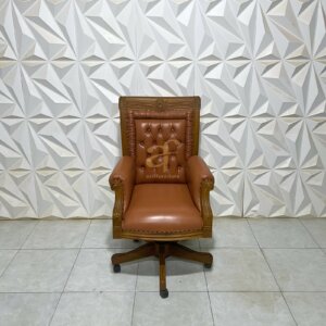 Kursi Kantor Direktur Ukiran Mewah Elegan Klasik Custom