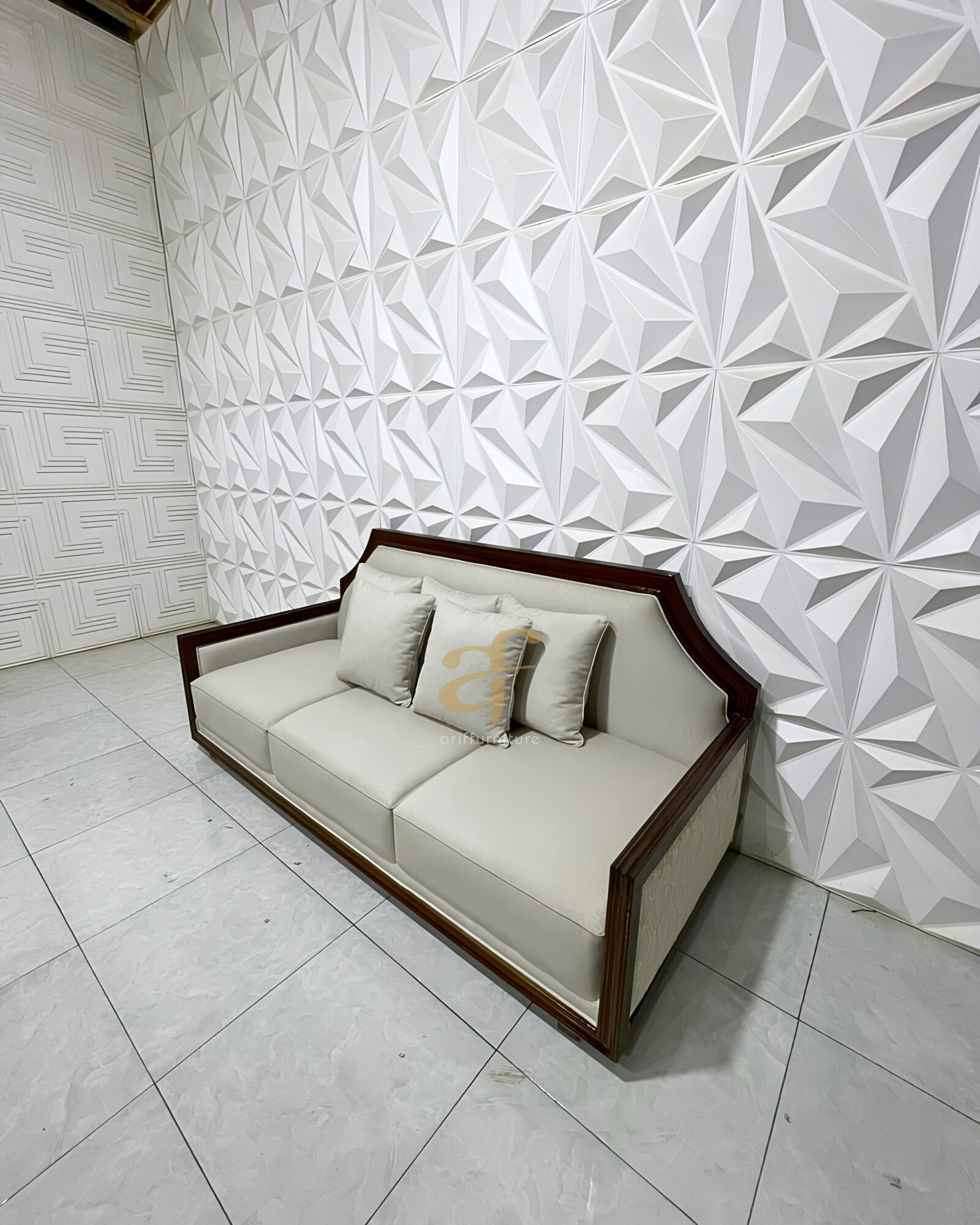 Kursi Sofa Kayu Jati 3 Dudukan Klasik Minimalis - Gambar 4