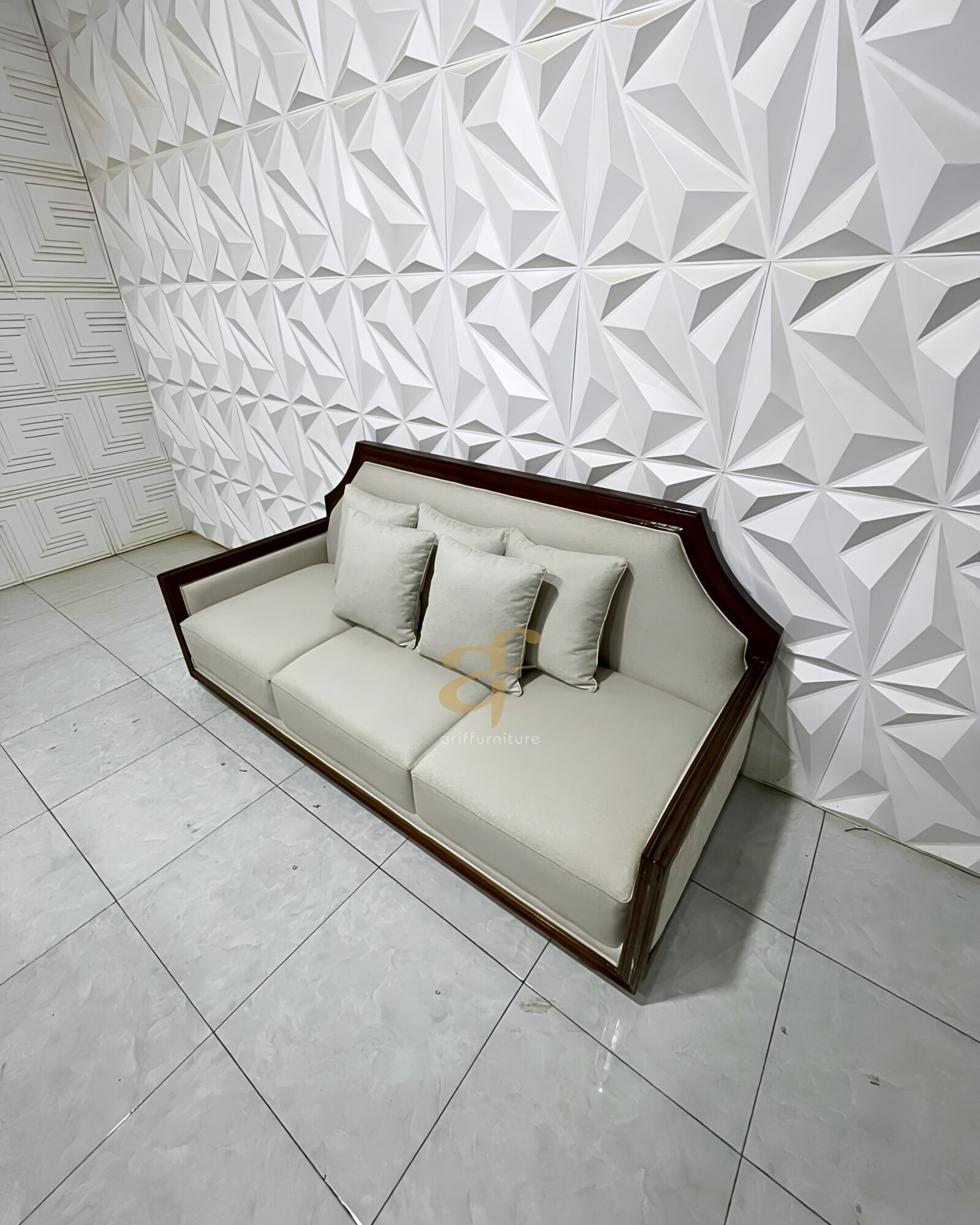Kursi Sofa Kayu Jati 3 Dudukan Klasik Minimalis - Gambar 3