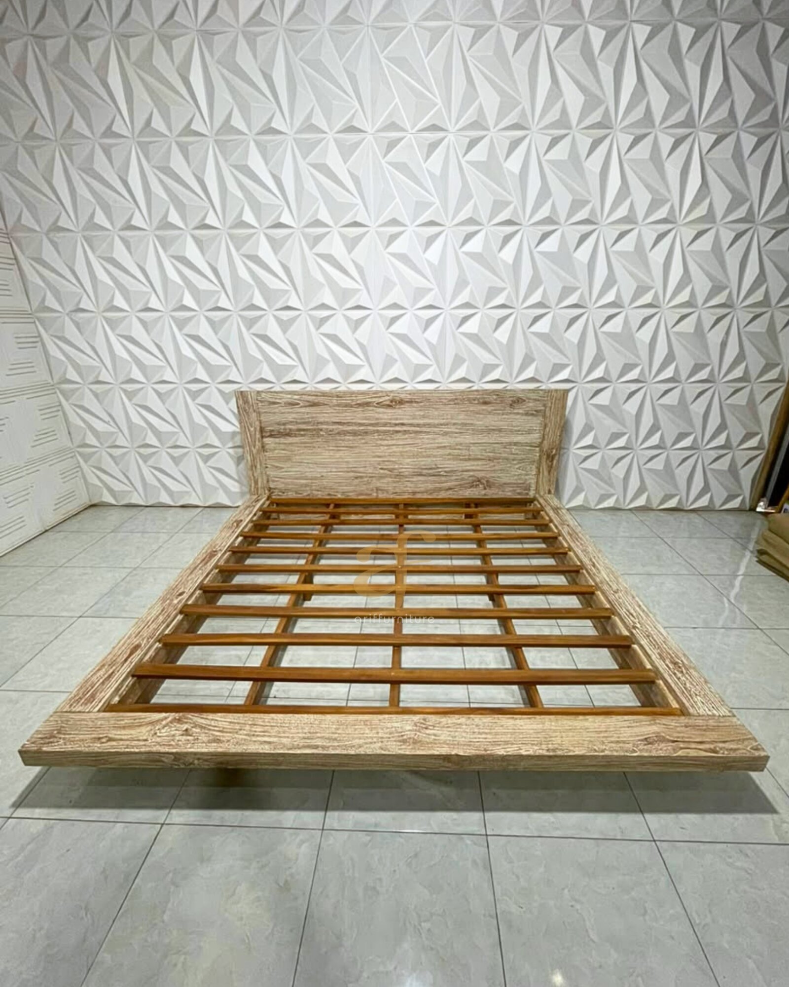 Tempat Tidur Rustic Whitewashed Kayu Jati Model Custom - Gambar 2